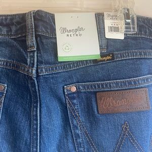 NWT Wrangler Retro Jeans
